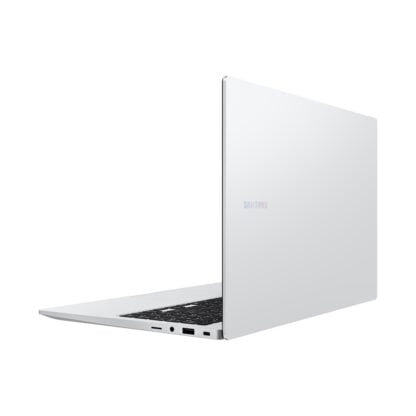 Samsung Galaxy Book4 Silver -kannettava 15″ (i3/W11H) 9